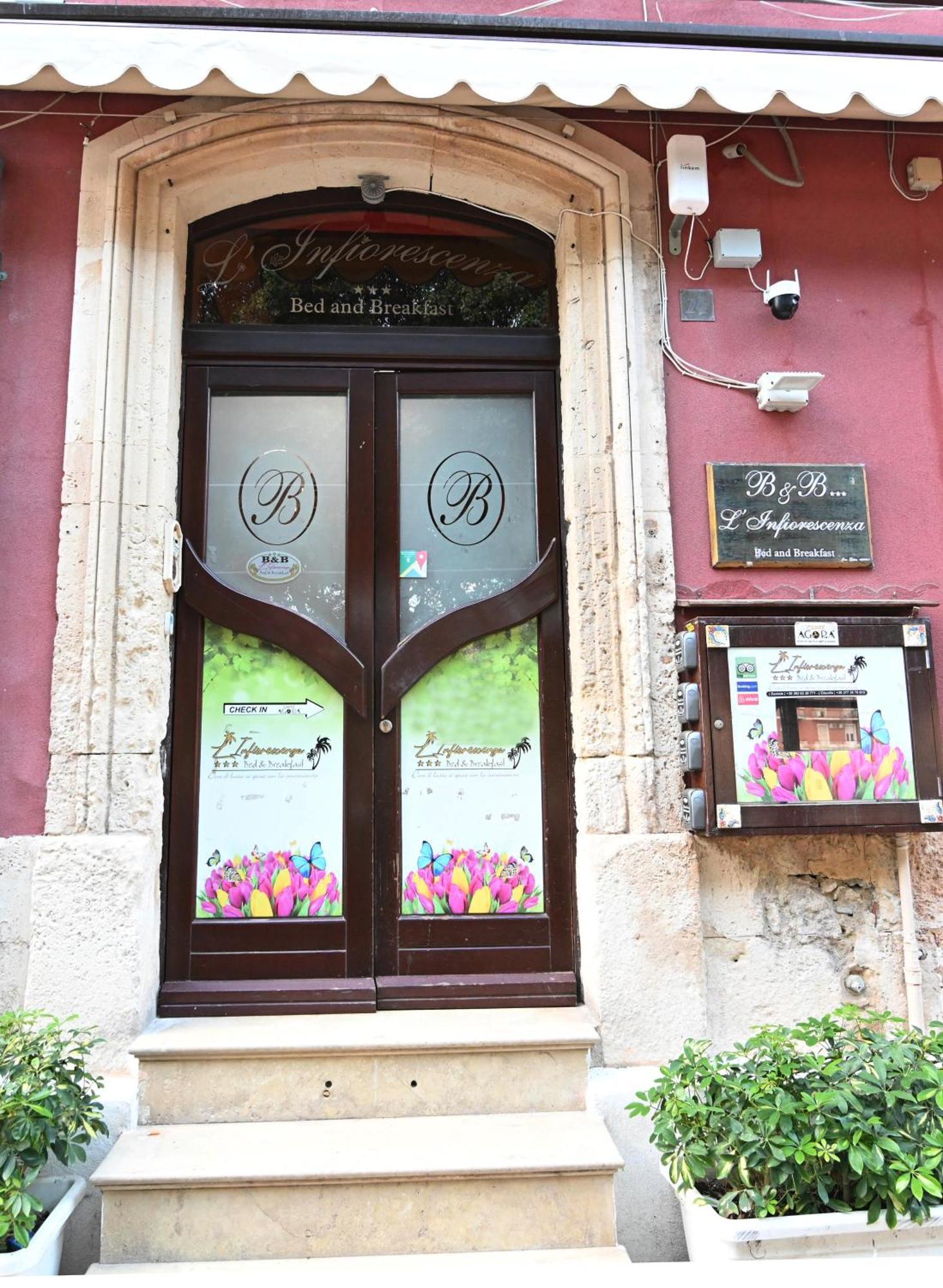 سيراكوزا B&B L'Infiorescenza New المظهر الخارجي الصورة